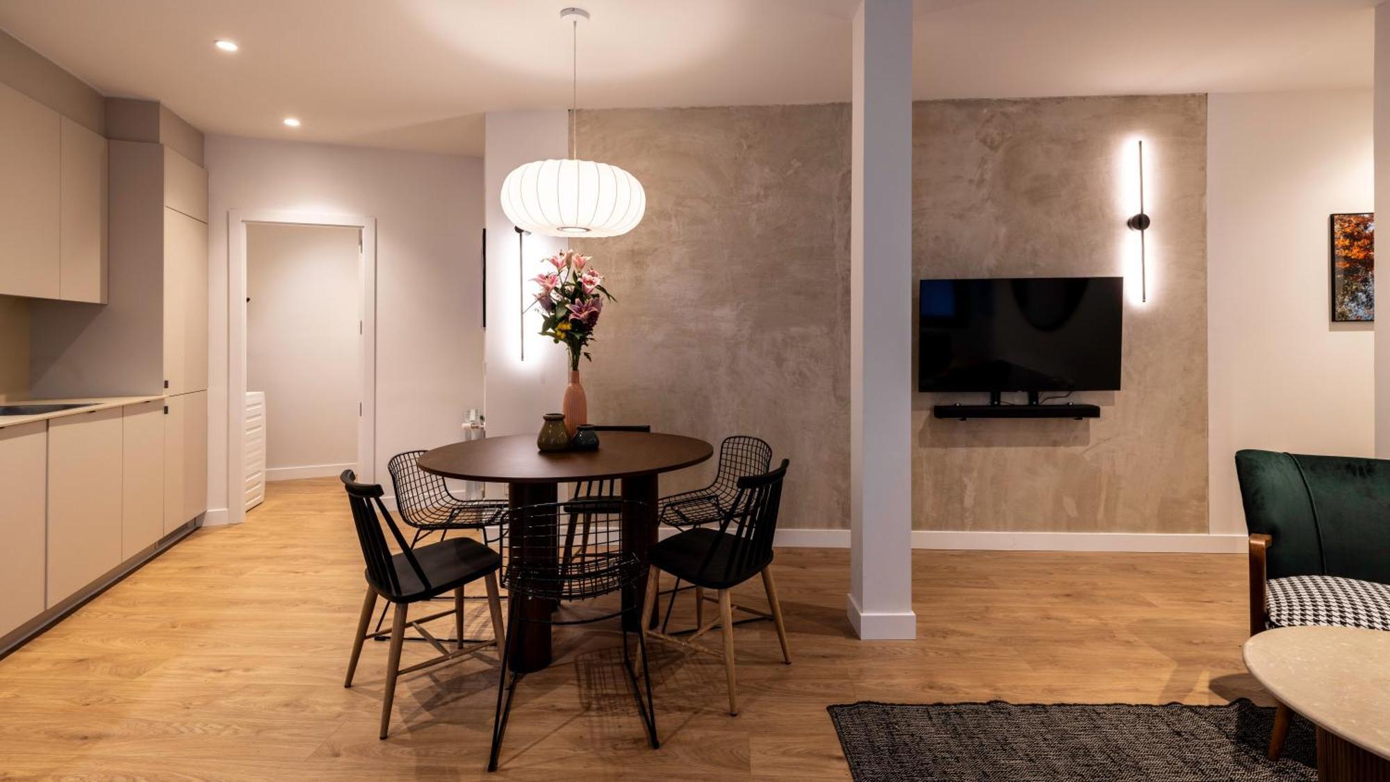 New Designed Flat 3 Bedrooms 2 Showers マドリード エクステリア 写真