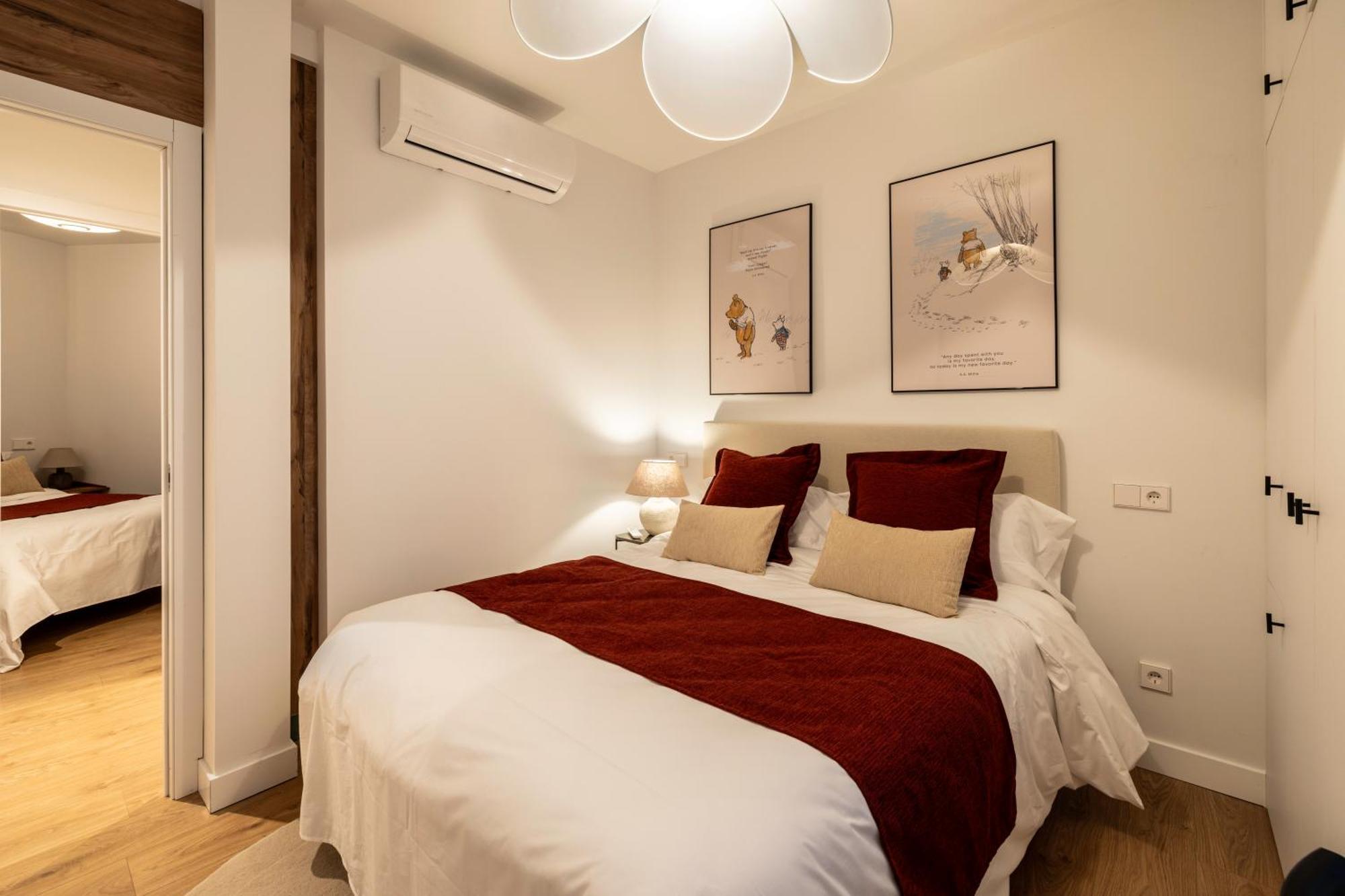 New Designed Flat 3 Bedrooms 2 Showers マドリード エクステリア 写真